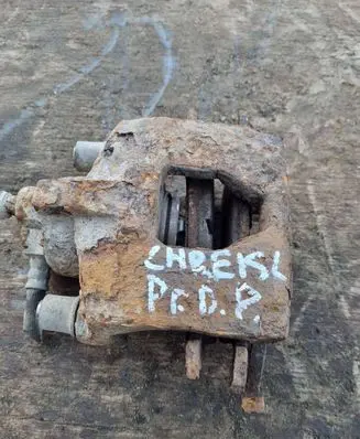 Chrysler Voyager Front brake caliper