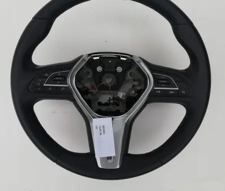 Infiniti Q50 Steering wheel