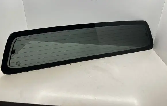 Toyota Hilux (AN10, AN20, AN30) Rear windscreen/windshield window 43R00086