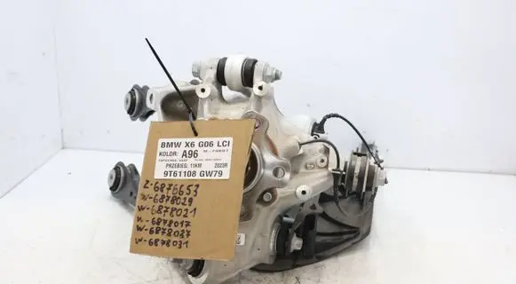 BMW X6 G06 Rear wheel hub spindle/knuckle 6876653MWGK457 6876653 6878029