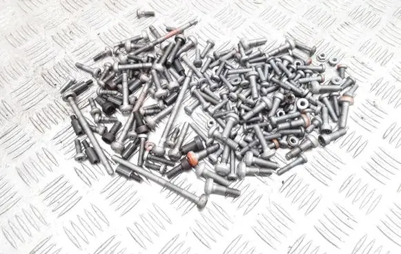 Audi A7 S7 4G Cylinder head bolts 