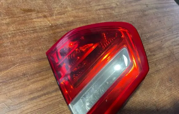 Citroen C4 I Picasso Tailgate rear/tail lights 9653547677