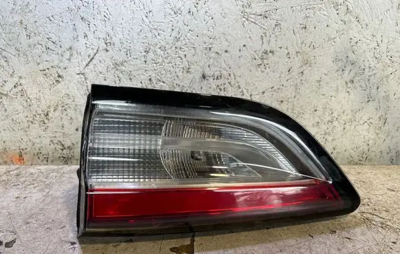 Ford Kuga III Tailgate rear/tail lights