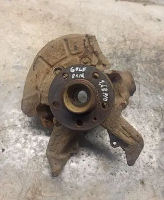 Volkswagen Golf IV Front wheel hub