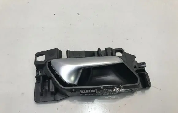 Citroen C5 X Front door interior handle 9817544877