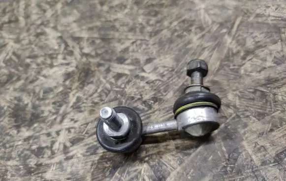 Maserati Quattroporte Front anti-roll bar/stabilizer link 29D19