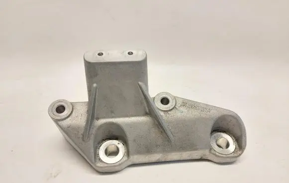 Volvo XC40 Anti-theft wheel nuts and lock 31686306JLK01