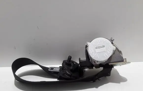 BMW X3 E83 Front seatbelt 33059848