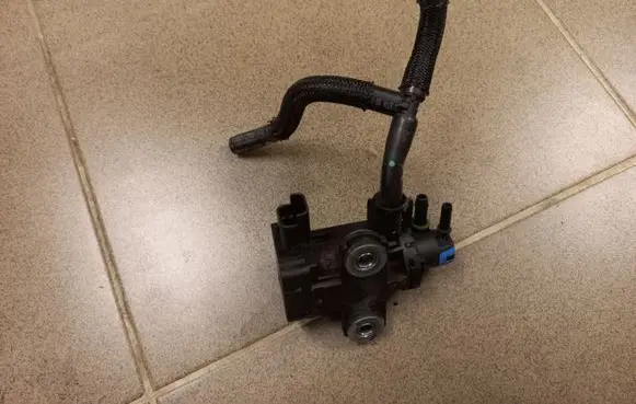 Citroen Jumper Turbo solenoid valve 9808205880