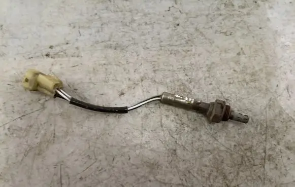 Suzuki Grand Vitara I Lambda probe sensor 67D0 0ZA536J1