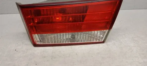Hyundai Sonata Tailgate rear/tail lights
