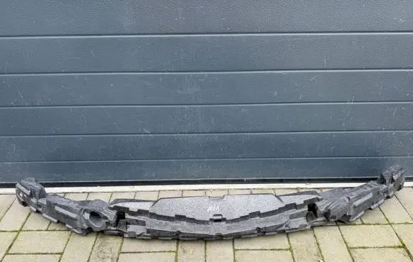 Front bumper foam support bar