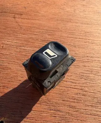 Citroen Berlingo Electric window control switch