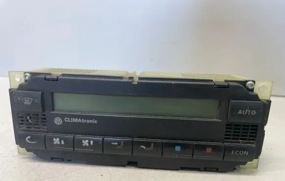 Volkswagen PASSAT B5 Climate control unit 3B1907044B 5HB00761710