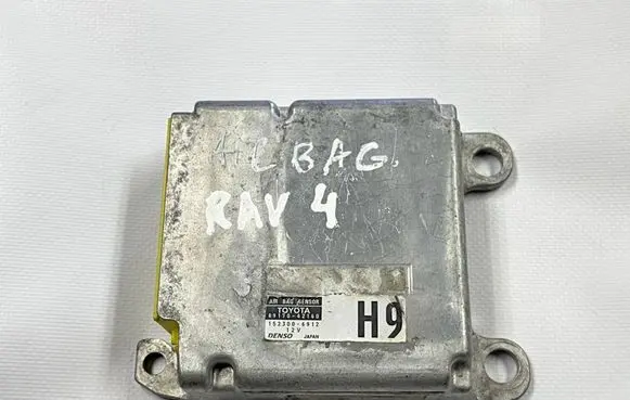 Toyota RAV 4 (XA20) Airbag control unit/module 8917042160