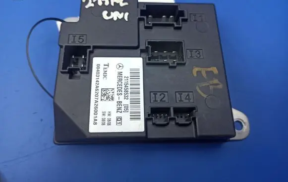 Mercedes-Benz E W211 Comfort/convenience module 2115458532