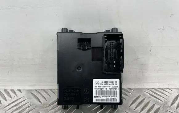 Mercedes-Benz C W205 Other control units/modules A0009008718 5HB01327018 A0009017606