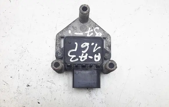 Audi A3 S3 8L Ignition amplifier control unit 