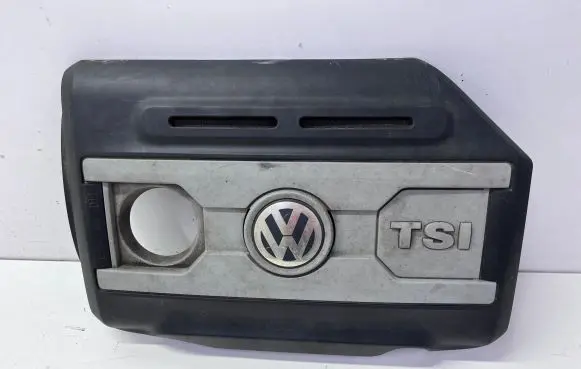Volkswagen Tiguan Engine cover (trim) 08J193925BH