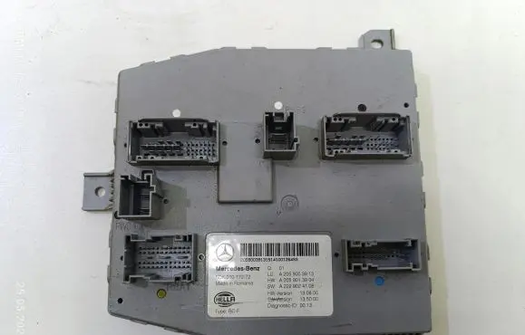 Mercedes-Benz C W205 SAM control unit A2059003913
