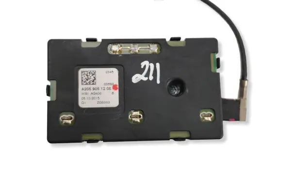 Mercedes-Benz C W205 Aerial antenna amplifier A2059051205 05102015