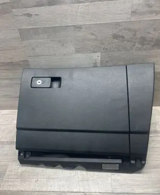 Seat Alhambra (Mk2) Glove box 7N1857114