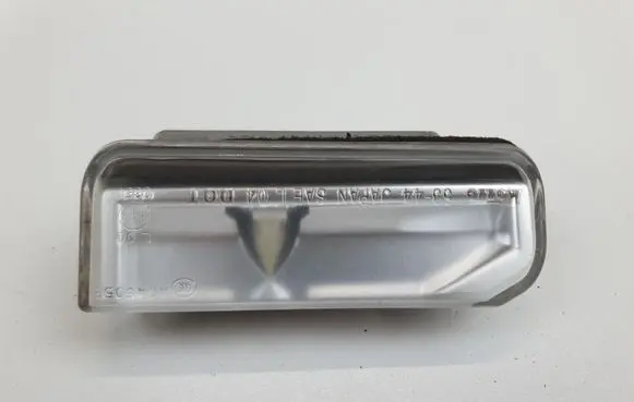 Lexus IS 220D-250-350 Number plate light A045053