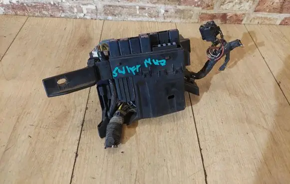 Suzuki Swift II Fuse box set