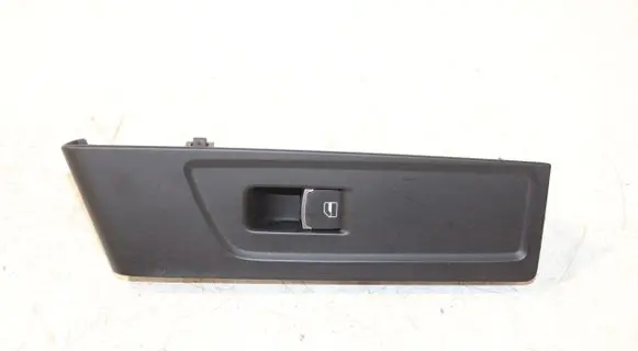 Volkswagen PASSAT B7 Electric window control switch 3AB857858