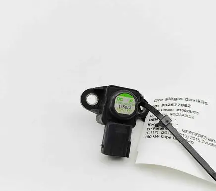 Mercedes-Benz CLA C117 X117 W117 Air pressure sensor A0051535028