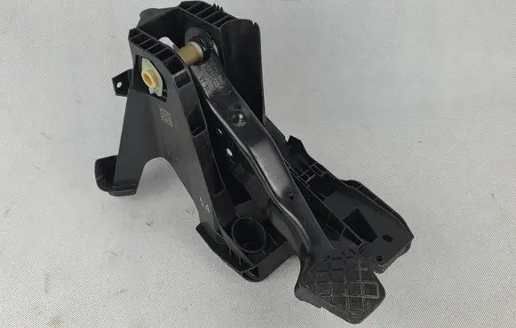 Skoda Octavia Mk3 (5E) Brake pedal 5Q1721117E