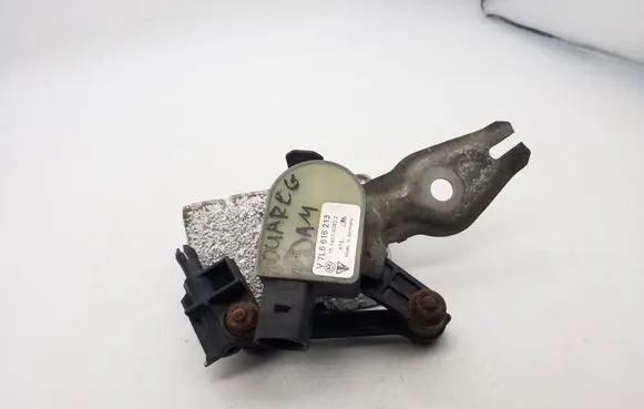 Volkswagen Touareg I Yaw turn rate sensor 7L6616213 1T0907503