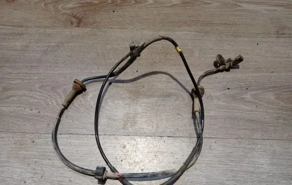 Volvo XC90 ABS rear brake sensor 10071161033 08634247