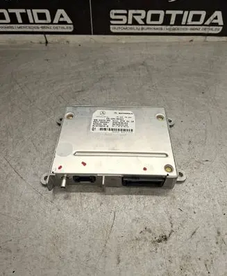 Mercedes-Benz E W211 Bluetooth control unit module A2118703226 DM70622138