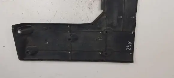 Lexus IS 220D-250-350 Engine splash shield/under tray 5816553020