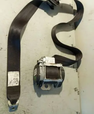 Volkswagen Golf V Front seatbelt 1K4857706