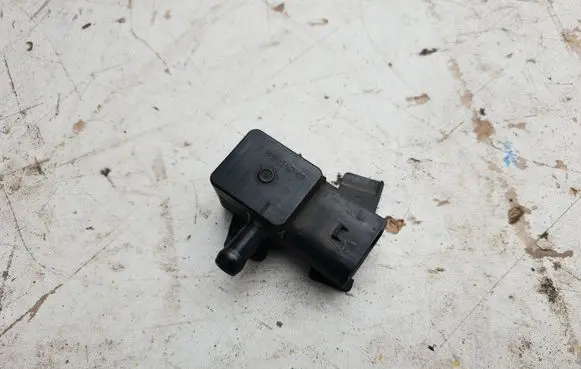 BMW X3 E83 Exhaust gas pressure sensor 7805152 780515201