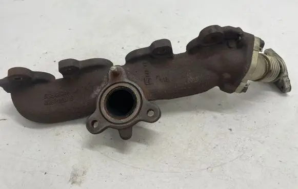 Opel Insignia A Exhaust manifold 55580744