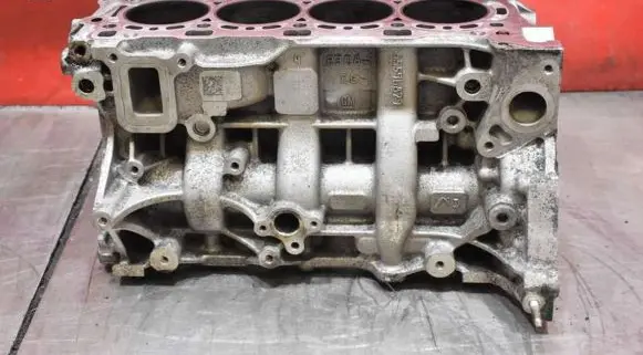 Opel Astra K Engine block 55596879