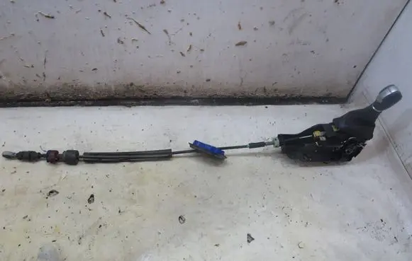 Renault Megane IV Gear selector/shifter in gearbox 1121.03677