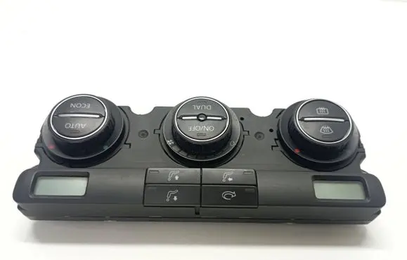 Volkswagen PASSAT B6 Climate control unit 1104C2 011206 74677530V