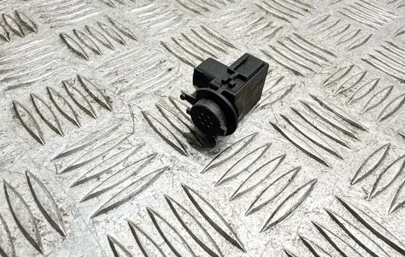 Mercedes-Benz R W251 Air quality sensor 1698300272 982385
