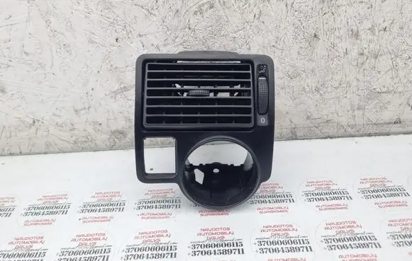 Volkswagen Golf IV Dashboard side air vent grill/cover trim 1J1815715A 1J1819983B