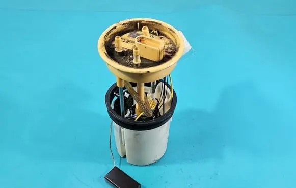 Volkswagen Touran I In-tank fuel pump 1T0919050F IMPRK1578865
