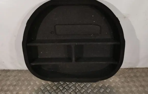 Jeep Cherokee Glove box in trunk 