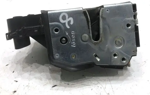 BMW 3 E46 Front door lock 