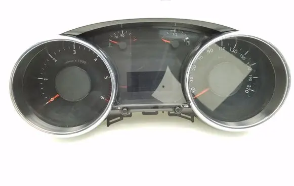 Peugeot 5008 Speedometer (instrument cluster) 9804210980
