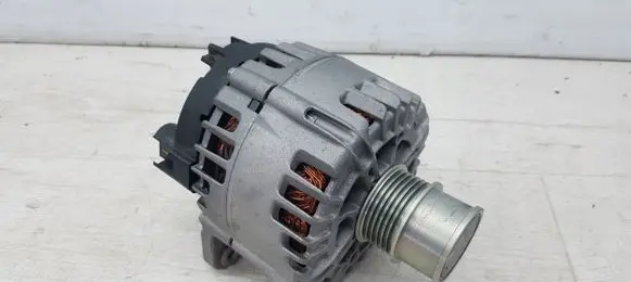 Skoda Kodiaq Generator/alternator 05E903026Q