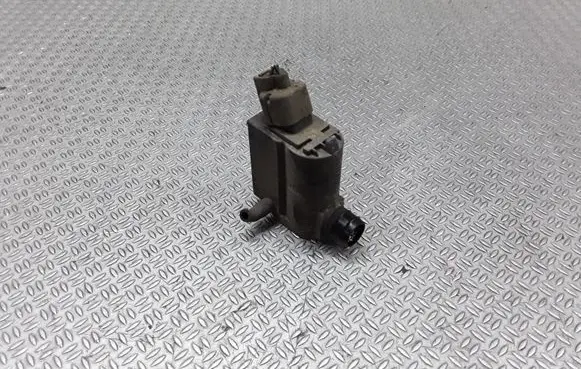 KIA Sorento Windscreen/windshield washer pump