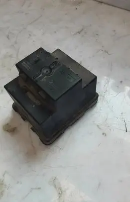 Audi A3 S3 A3 Sportback 8P Fuse box cover 1K0937311C